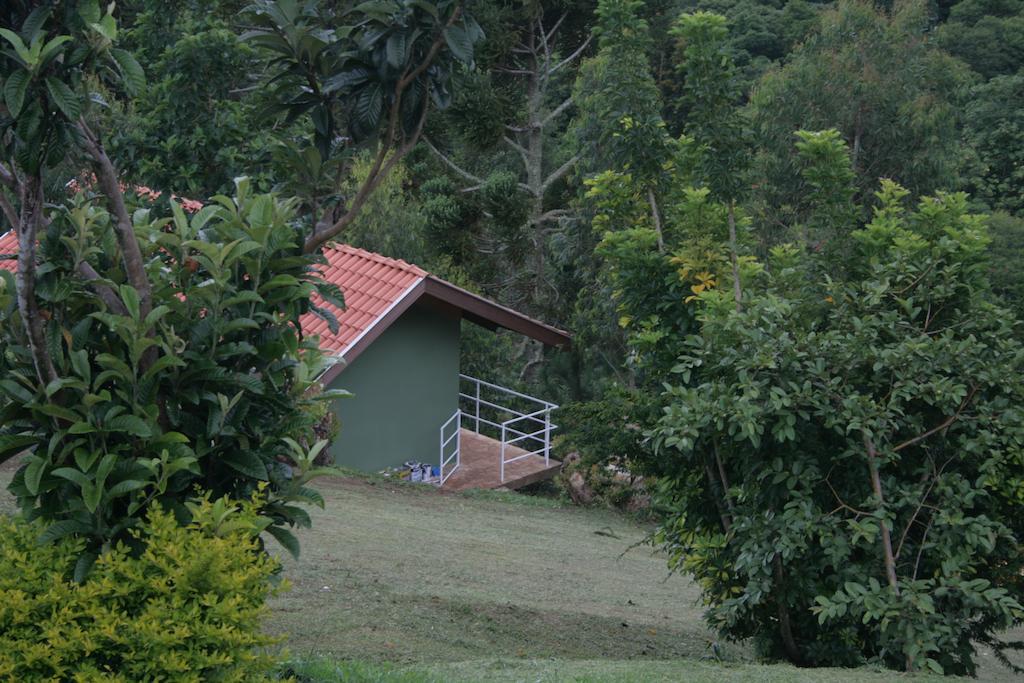 Hotel Abrigo Da Reserva Santo Antônio do Pinhal Exterior foto